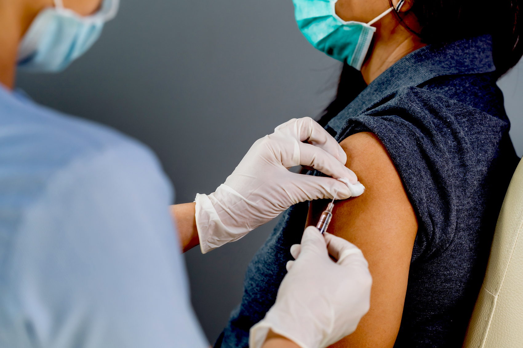 vaccinevaccination.jpg
