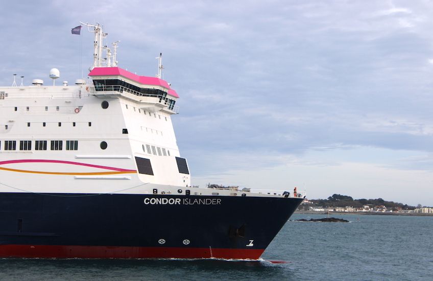 Praise for Condor in travel magazine's domestic ferry ratings