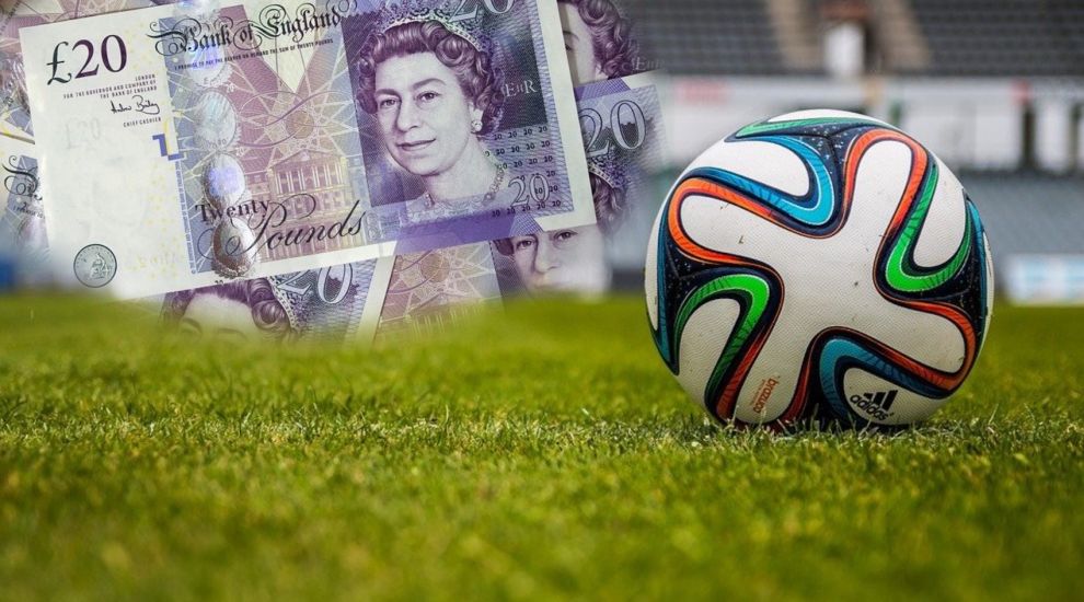 Football clubs score £6,000 funding
