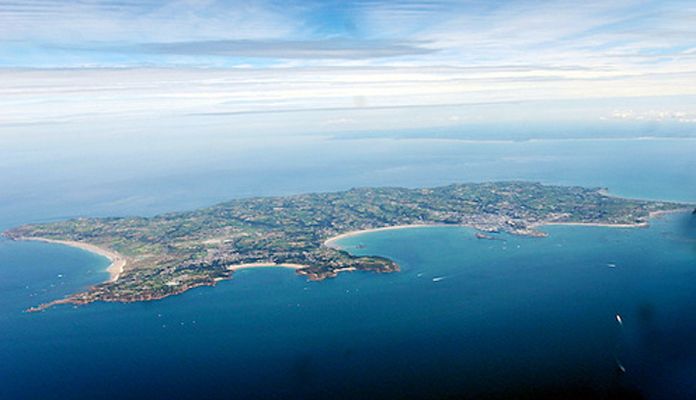 Islands at war as Jersey minister stands up to Guernsey fishing scheme