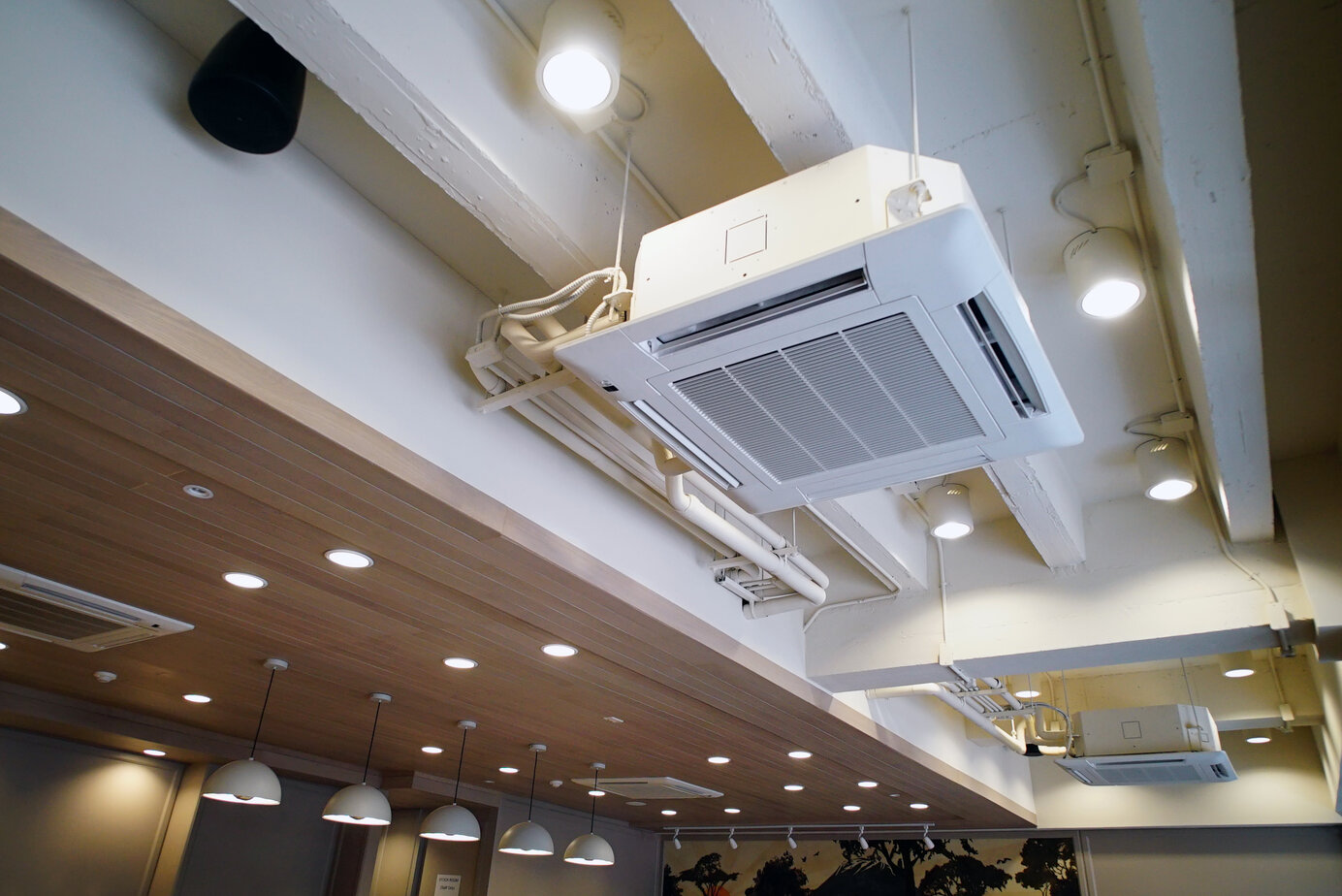air conditioning unit.jpg