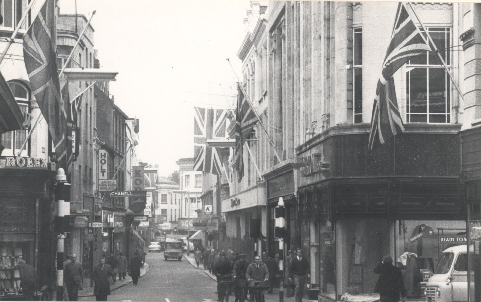 Photograph_looking_down_King_Street_from_the_1960s_Jersey_Heritage.jpg