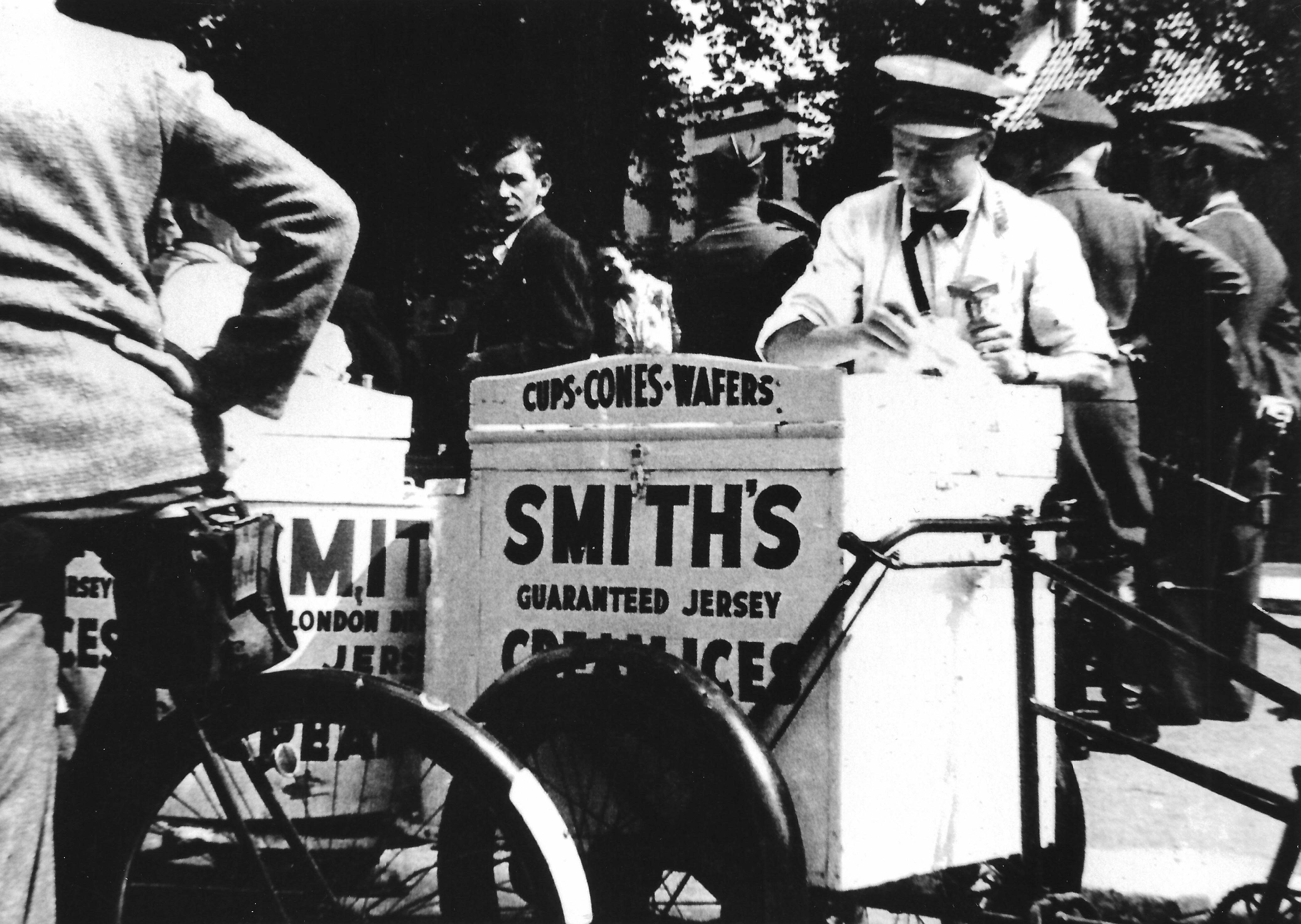 Smiths_Ice_Cream_bicycle_Courtesy_of_the_Channel_Islands_Occupation_Society.jpg