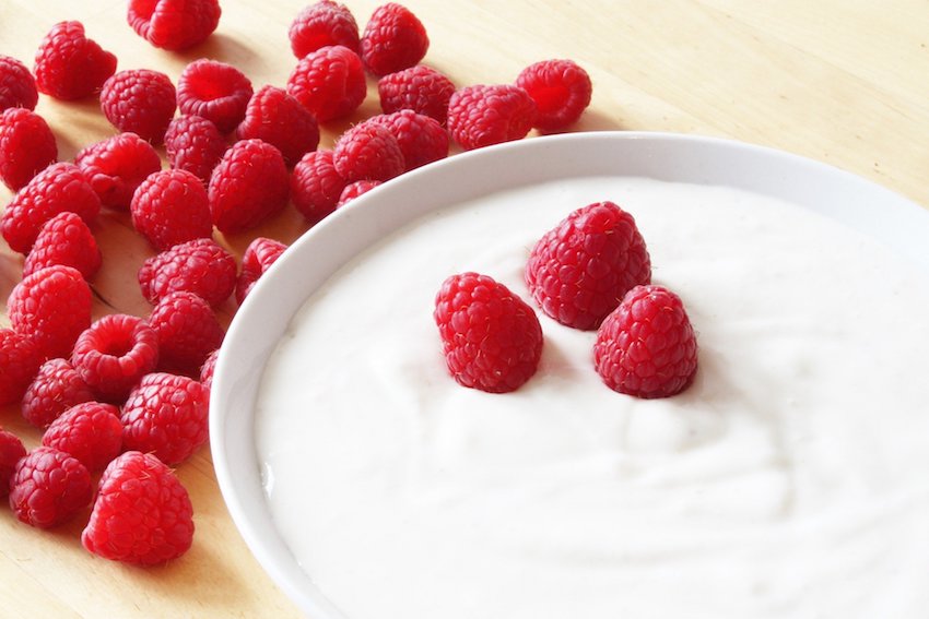 yoghurtyogurtdairyraspberriesbreakfast.jpg