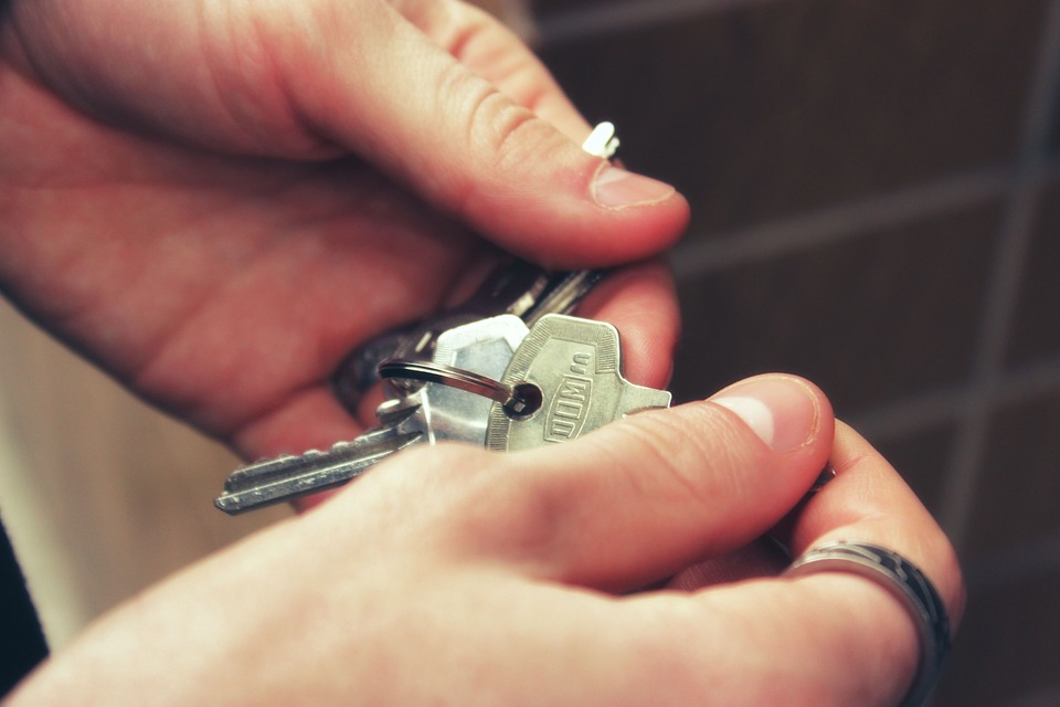 keys property house mortgage rent