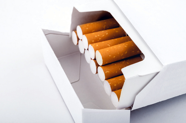 Plain-Packaging-Cigarettes.jpg