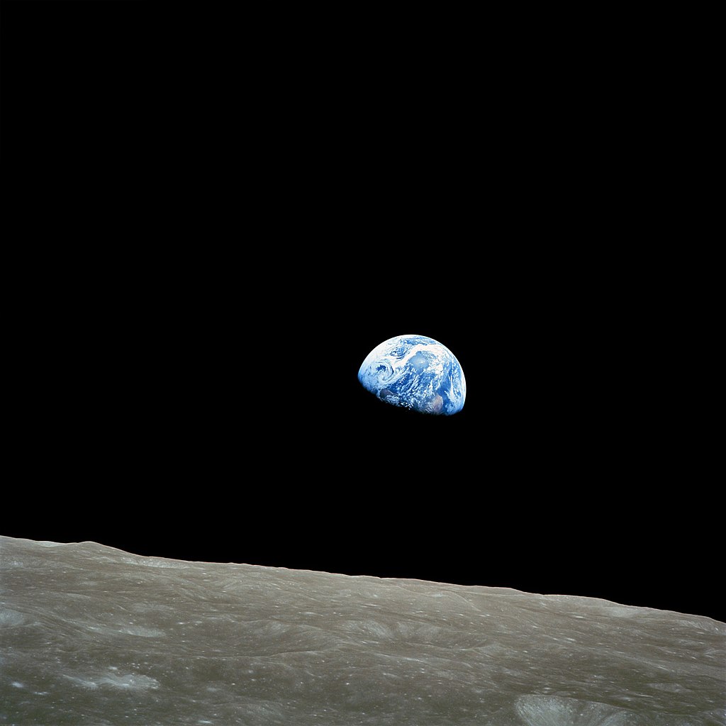 NASA-Apollo8-Dec24-Earthrise.jpeg