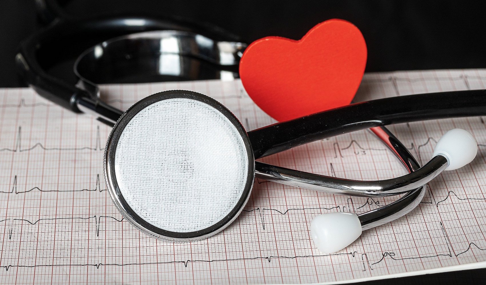 doctor_health_heart_cardiology_ecg.jpg