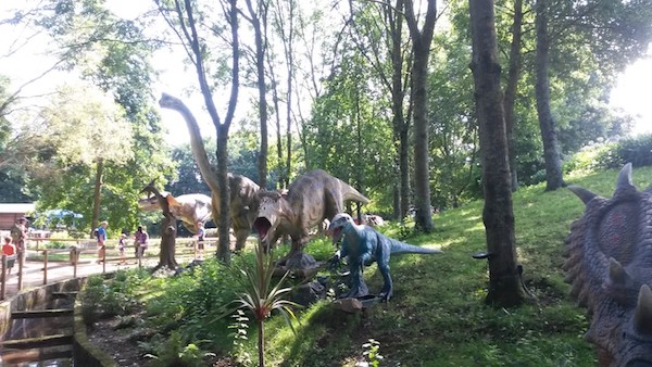 Tamba Park dinosaurs