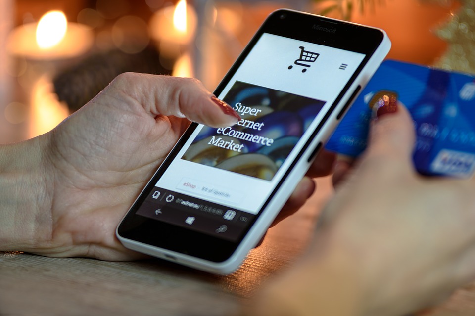 online mobile shopping retail etail ecommerce