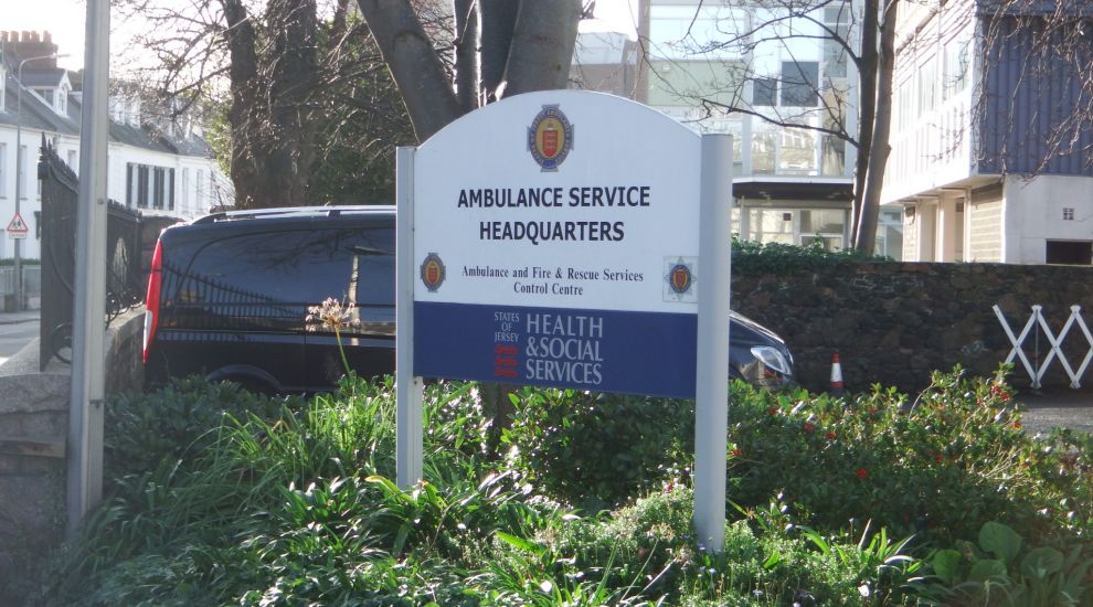 Ambulance Service pilot emergency first responder scheme