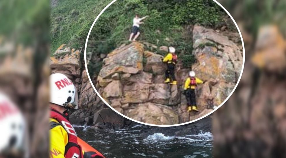 Man rescued after Gorey rock fall