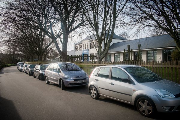 New Constable’s plans to end to school parking “chaos”