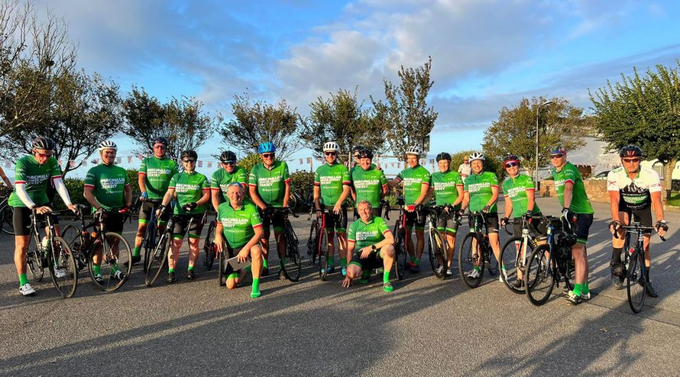 Cyclists 'gear up' for 560km cycle in aid of cancer charity