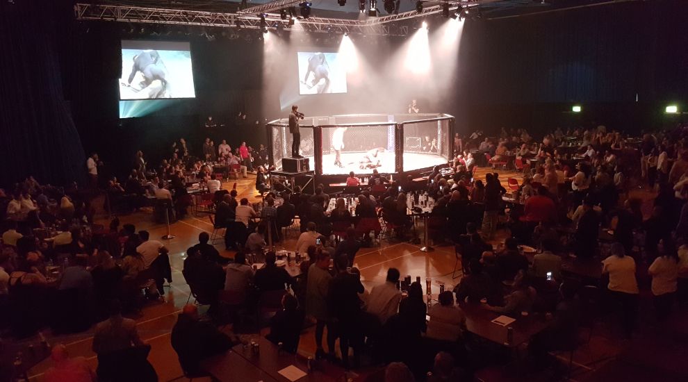 Beginners cause massive rumble at MMA White Collar fight