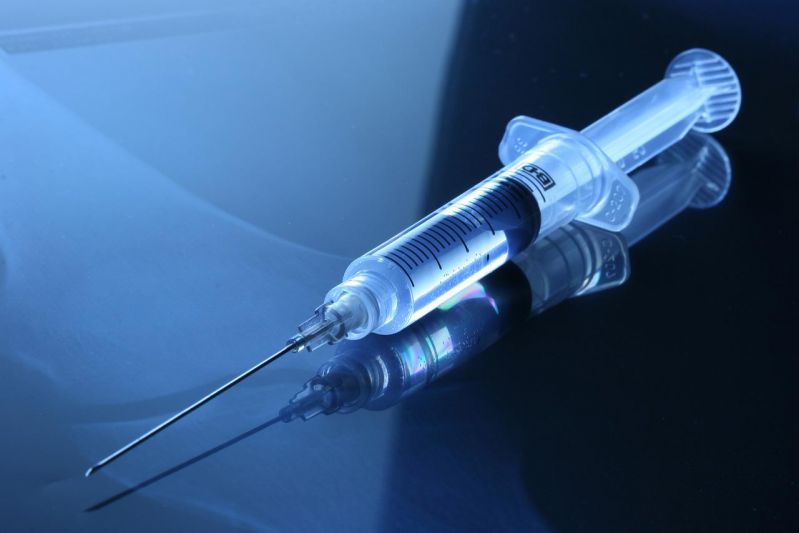 vaccine-medicine-injection