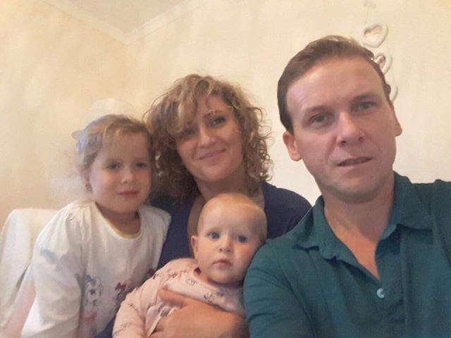 Father-of-two loses fight against brain tumour
