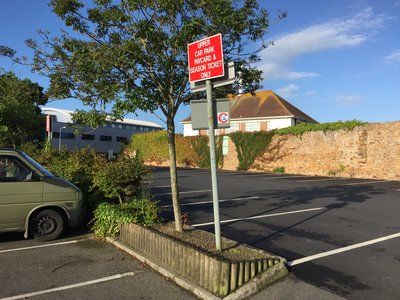 More free parking at Red Houses?
