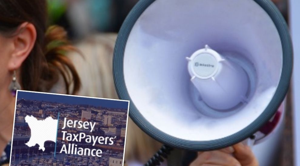 1,000 show interest for Taxpayers' Alliance