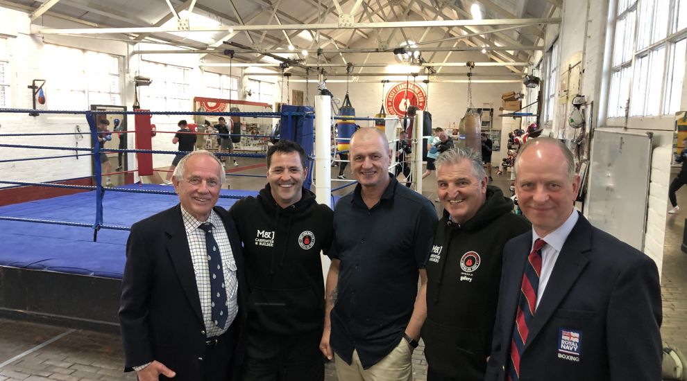 Lieutenant-Governor visits Leonis Amateur Boxing Club