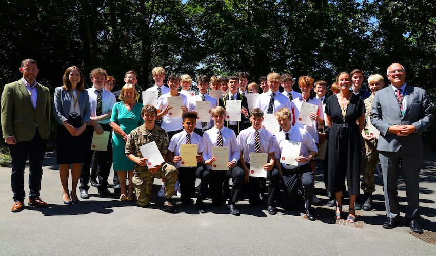Victoria College students recognised for management skills