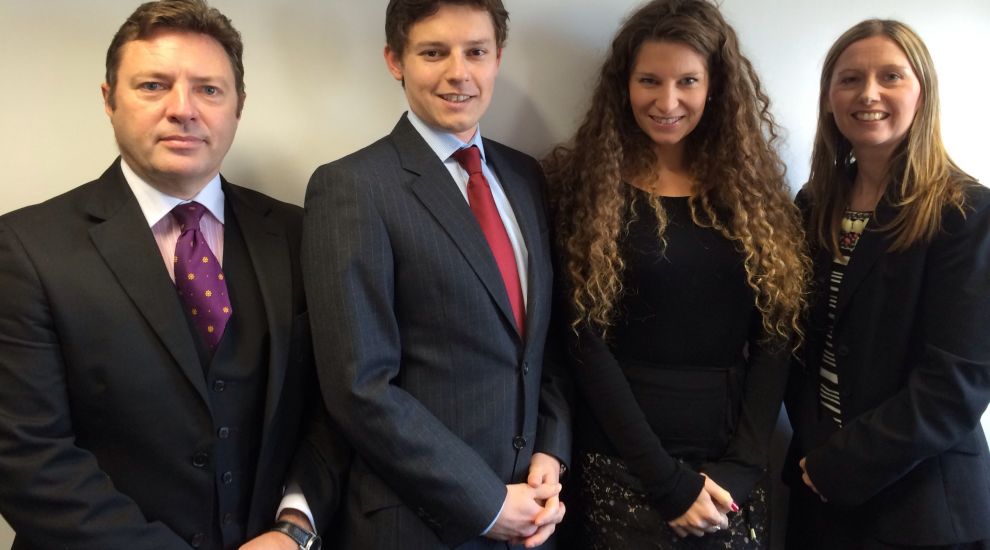 New law firm opens
