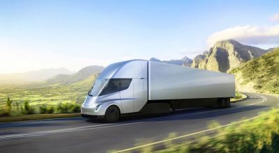 250mph Roadster and electric lorry unveiled by Tesla supremo Elon Musk