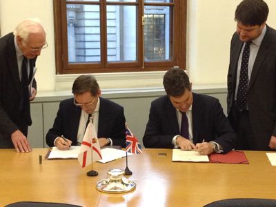 Jersey signs intergovernmental agreement with the United Kingdom