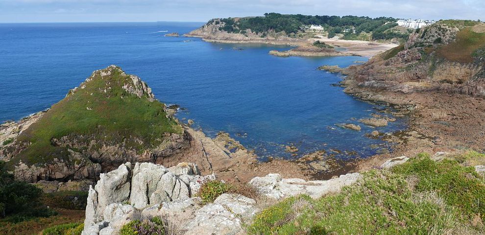 Poll suggests strong public support for Marine Park