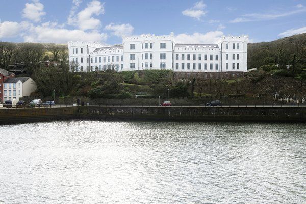 CI Property Fund acquires landmark building in Isle of Man