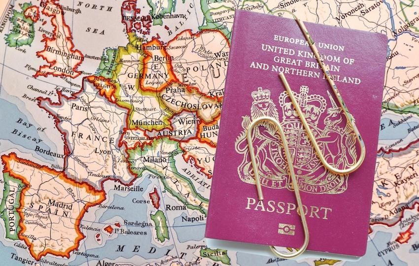 Brexit: Islanders urged to check passport date