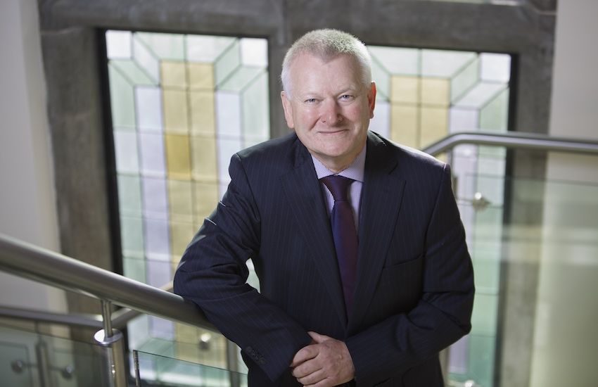Board changes for Ravenscroft as Stephen Lansdown retires as Chairman