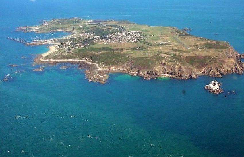 Alderney services appeal for volunteers as covid cases worsen