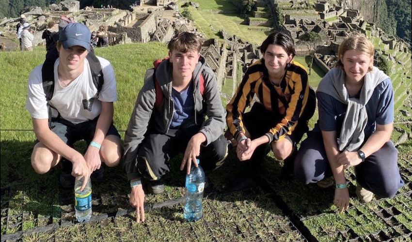 Jersey teens return from Peru