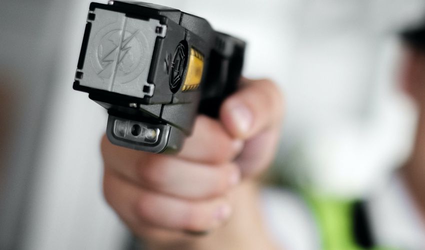 Police given go-ahead to arm more officers with tasers