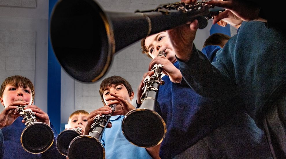 Hundreds of primary school pupils get first musical instruments