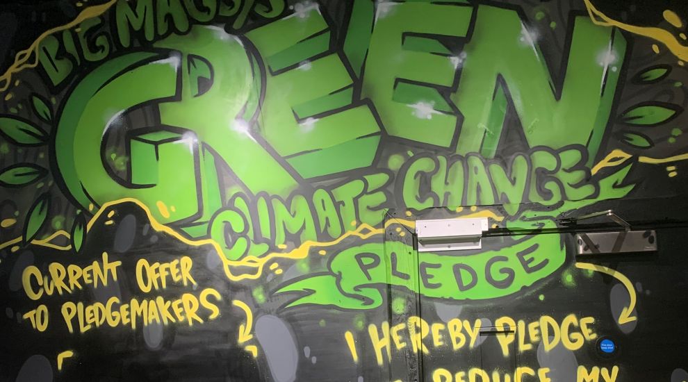 WATCH: Cycle café urges customers to make climate change pledge