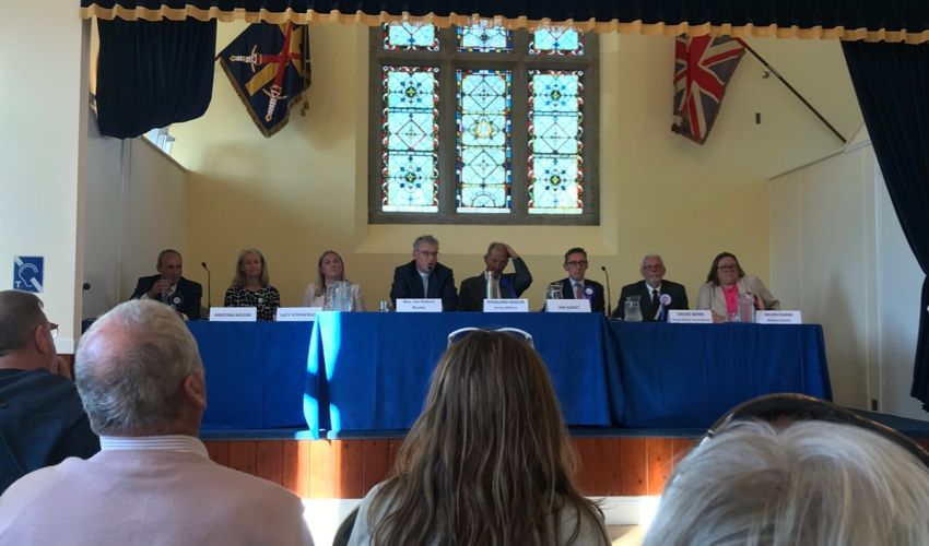 ST. OUEN, ST. PETER, ST MARY: Bronzed candidates tackle on-point questions