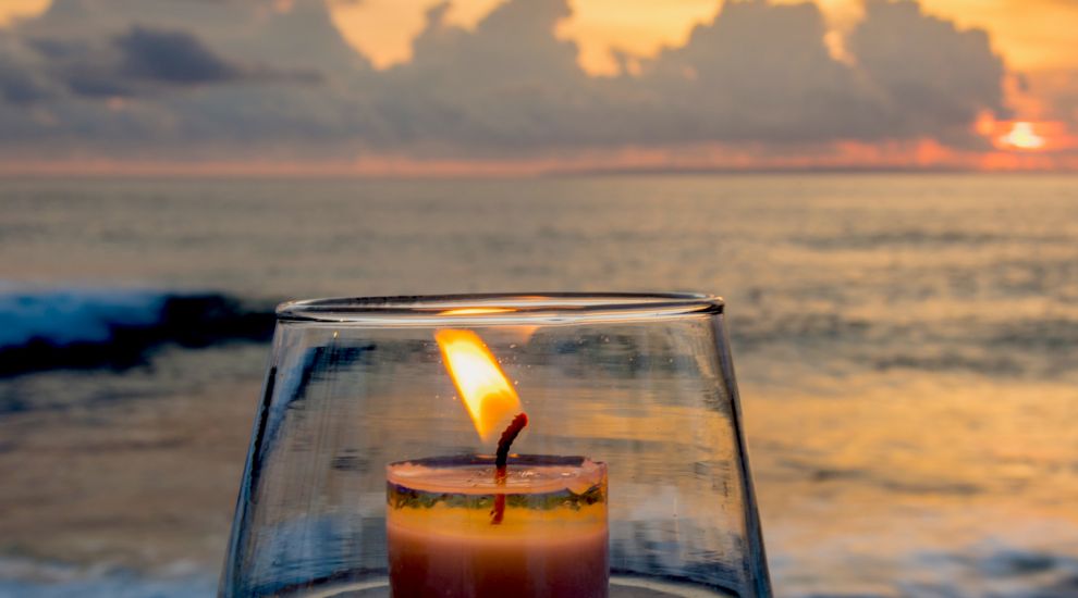 Islanders invited to remember loved ones with a candlelit beach gathering