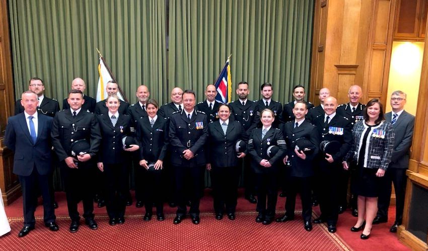More than 600 first responders, forces and prison staff to get Jubilee medals