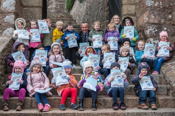 Dragons' puffs for young heritage buffs