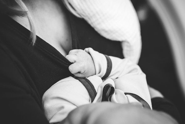 Calls for more support for breast-feeding mums at work