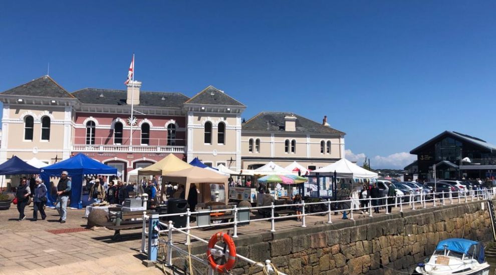 Genuine Jersey holds first market of the year in St Aubin