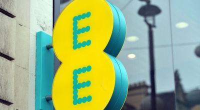 EE outage leaves users unable to make or receive voice calls