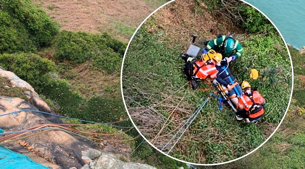 Islander taken to hospital after cliff fall