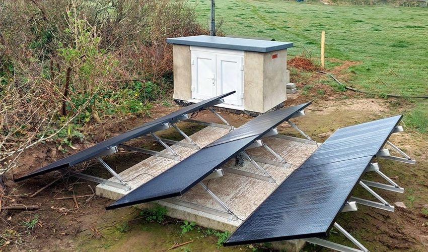 JT powers mobile masts with solar panels in Sark