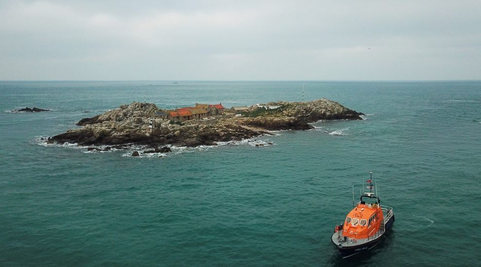 Lifeboat called after fire breaks out on 40ft vessel
