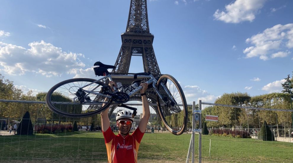 Firefighter battles 38-degree heat to smash London to Paris cycle