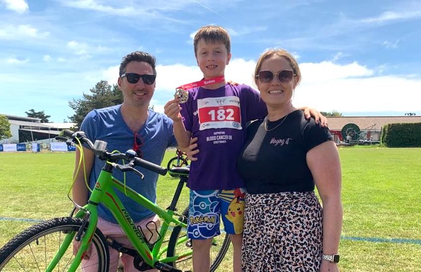 Mum’s Lymphoma battle inspires top triathlon fundraiser
