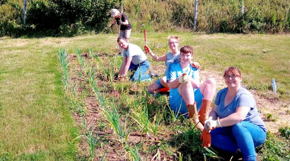 'Green thumbs-up' for growing wellbeing project